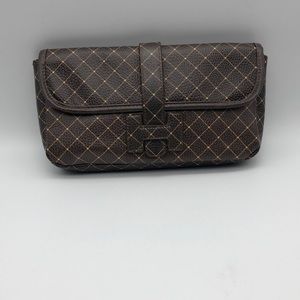 LANZA healing haircare pouch.